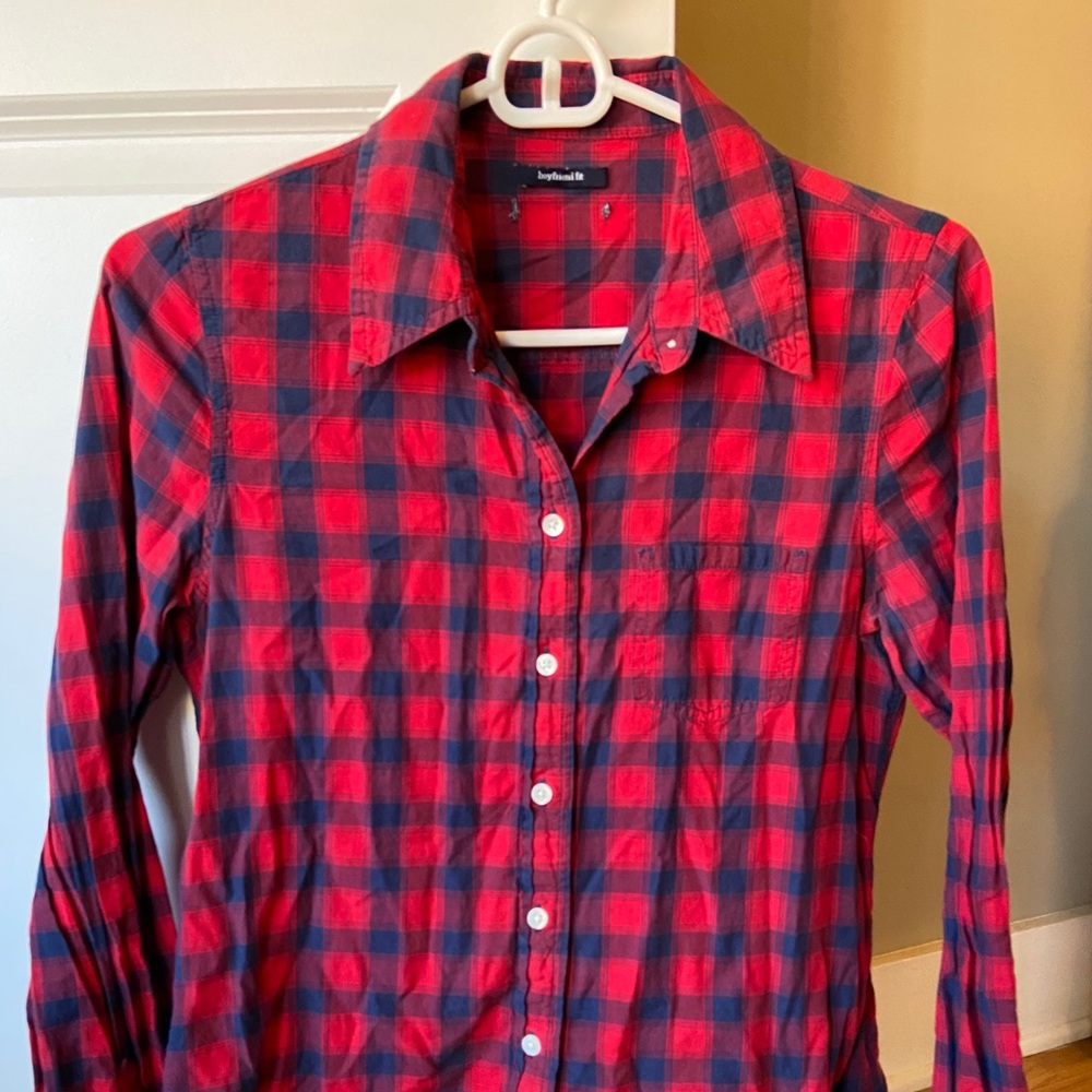 Plaid red & navy button up shirt